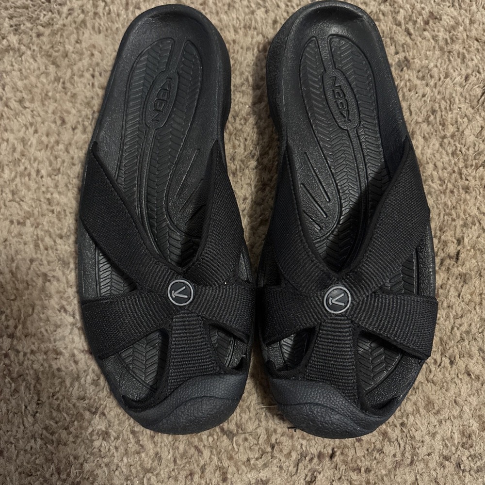 Keen Women's Bali Slide Sandals Flip Flops Women's 7 Beach Summer